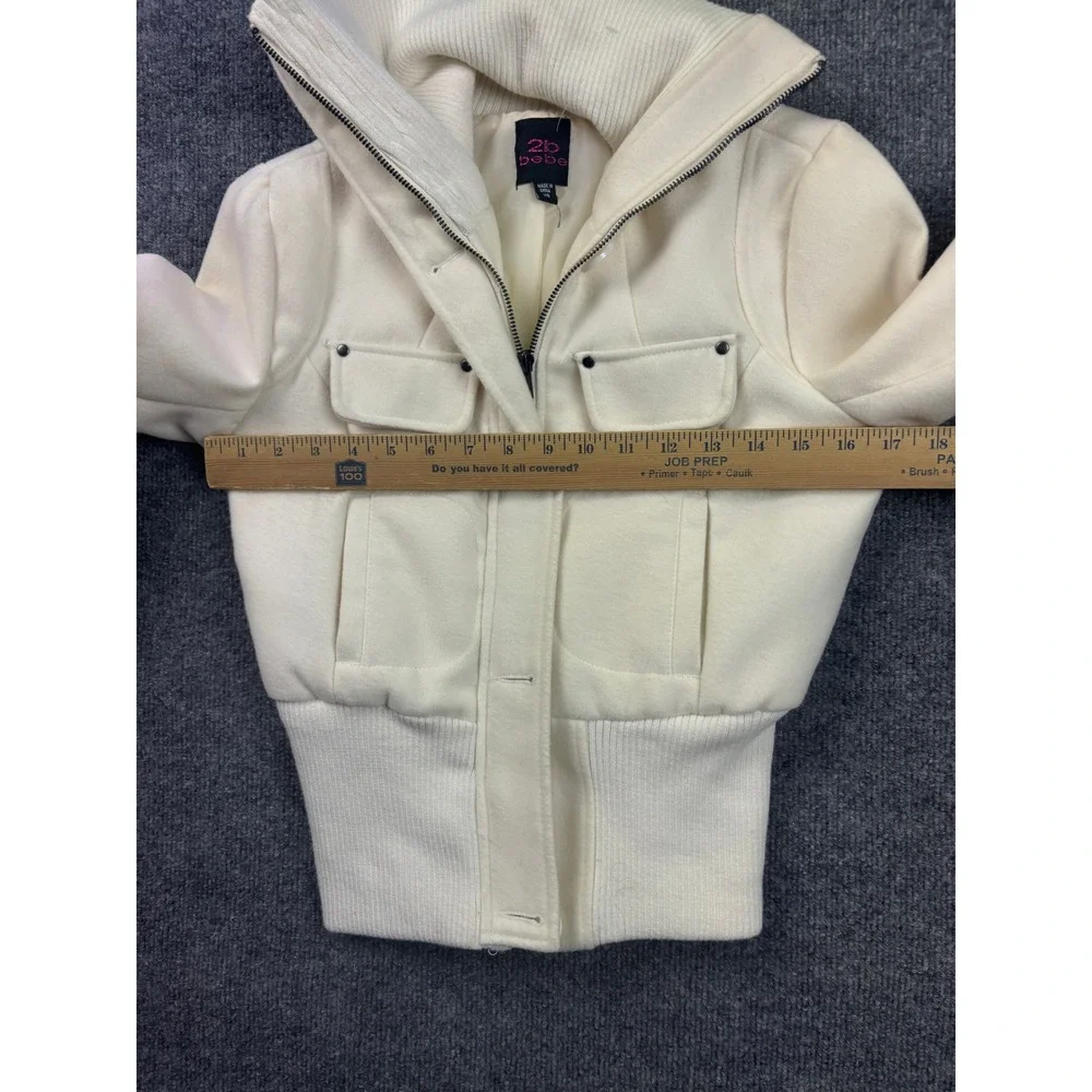 2b Bebe Cropped Bomber Jacket Womens XS White Ribbed Funnel Neck JK10083